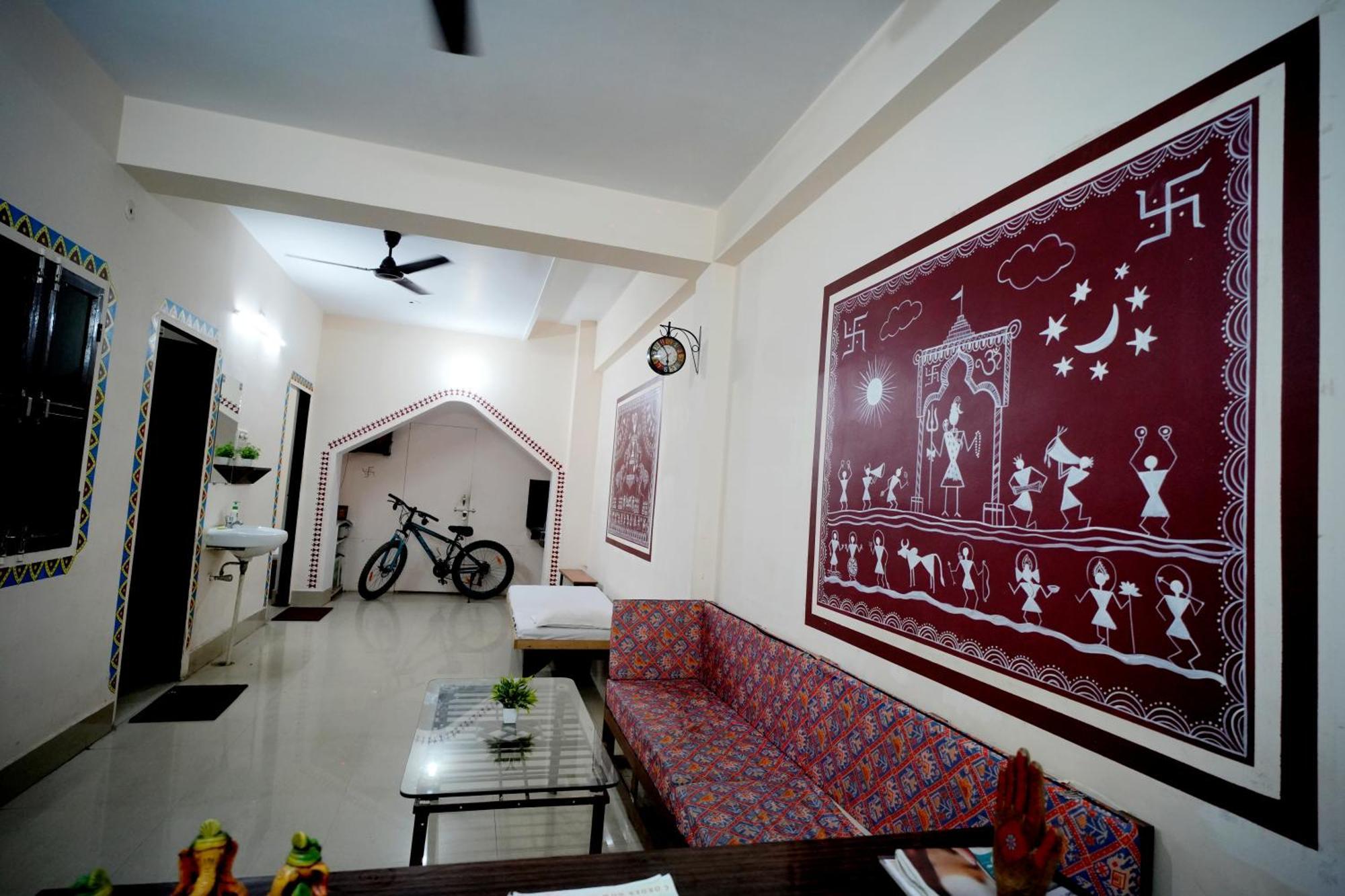 Banaras Gully House 500 Ft From The Ghats พาราณสี ภายนอก รูปภาพ