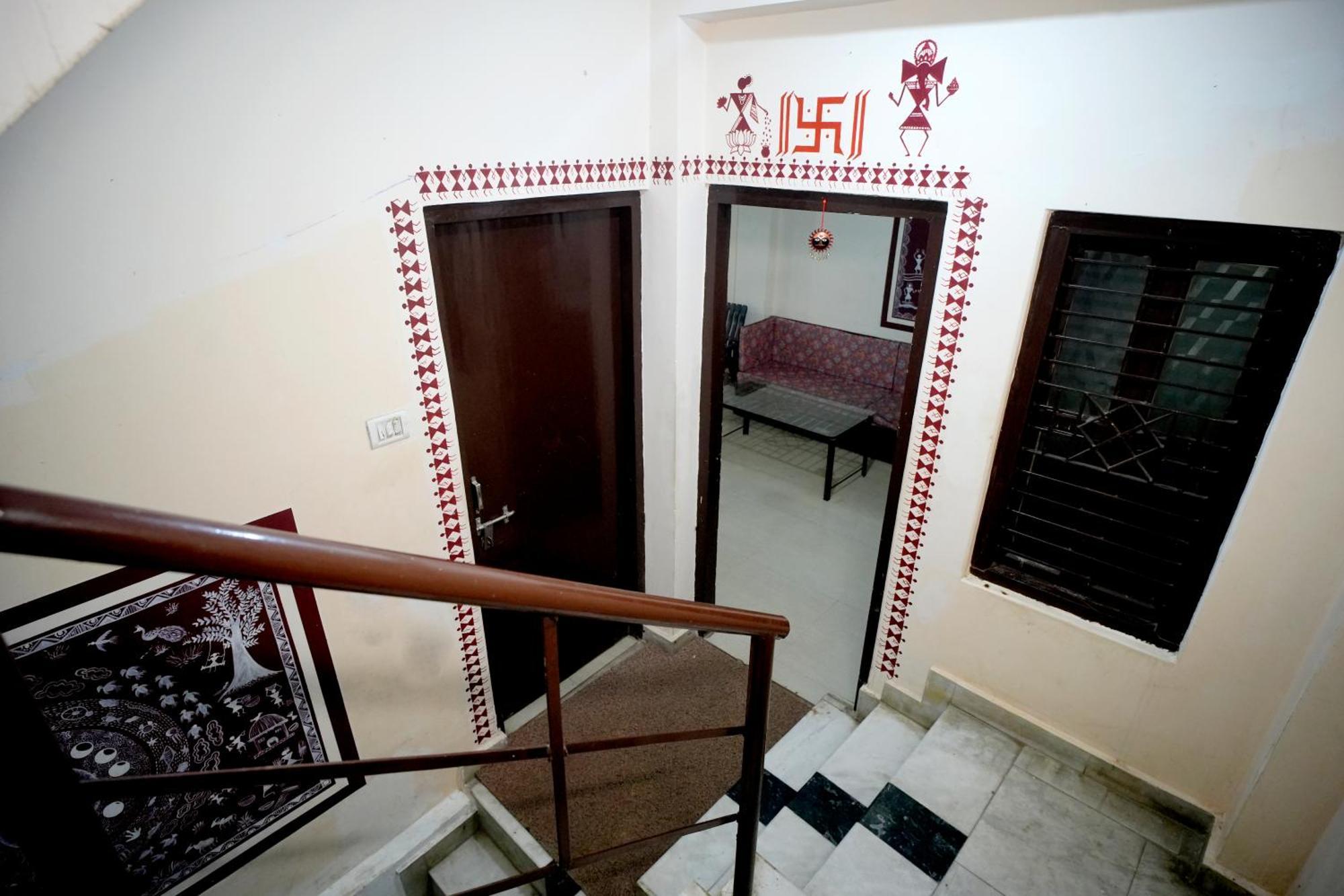 Banaras Gully House 500 Ft From The Ghats พาราณสี ภายนอก รูปภาพ